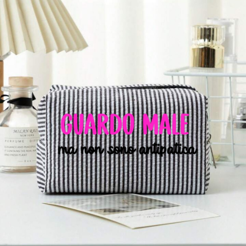 Pochette "guardo male ma non sono antipatica"